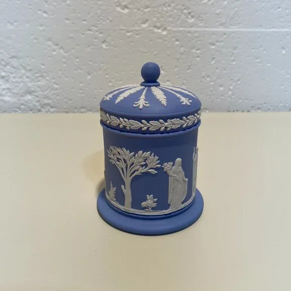 Wedgwood Blue Jasperware Lidded Jar with White Motif - Picture 1 of 8